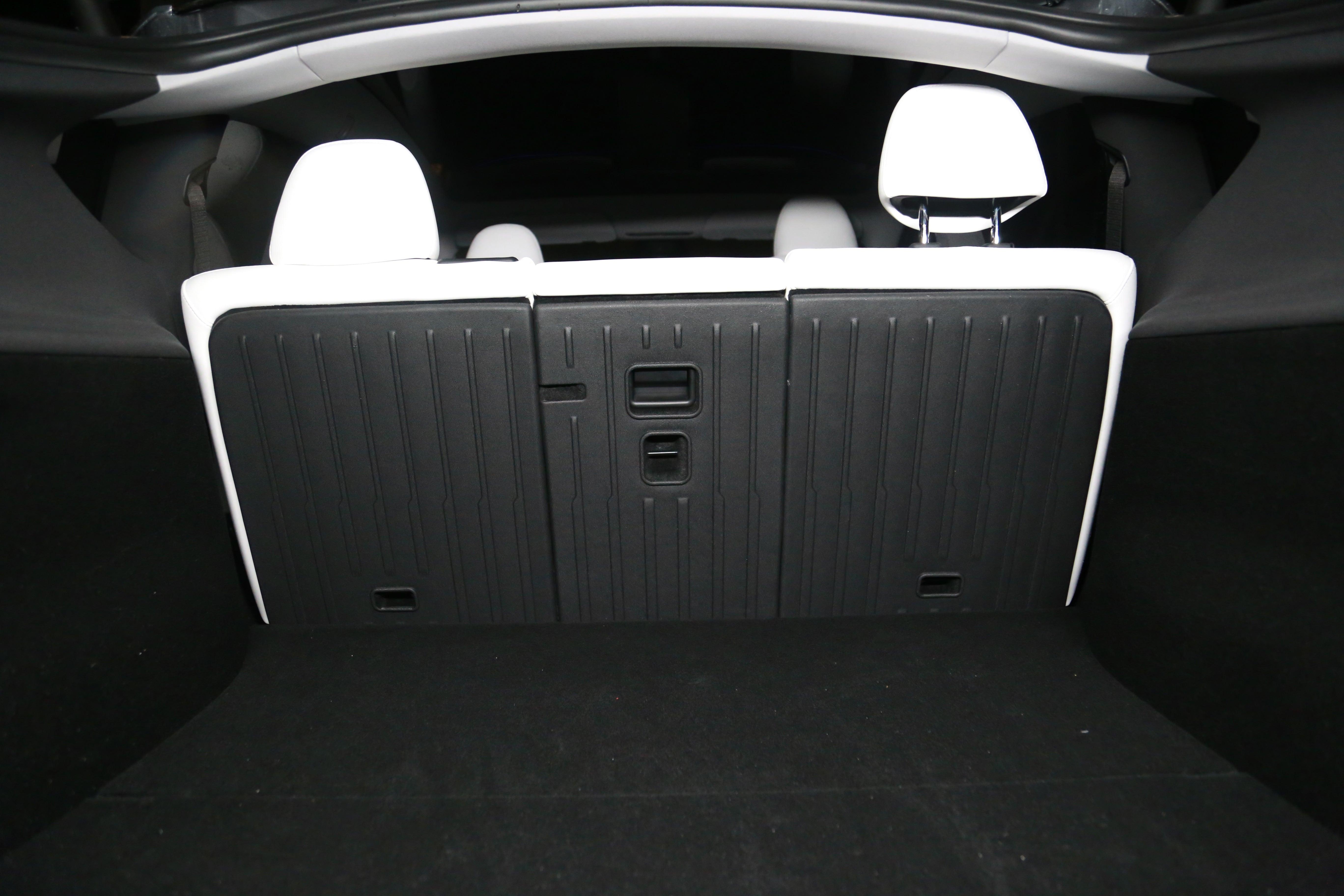 LinerX Second Row Seats Back Cover Mats for 2025-2026 Tesla Model Y (Juniper)