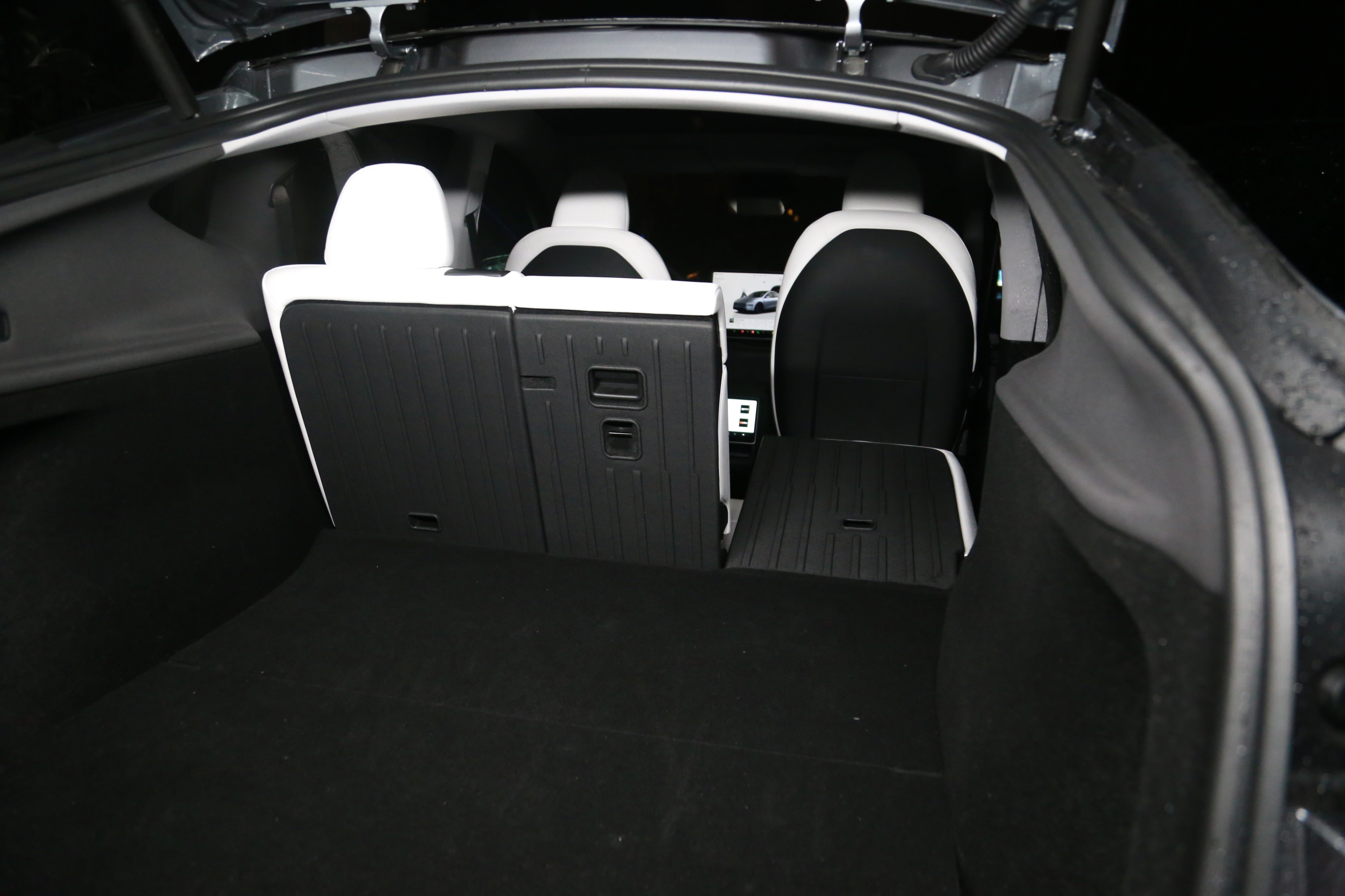 LinerX Second Row Seats Back Cover Mats for 2025-2026 Tesla Model Y (Juniper)