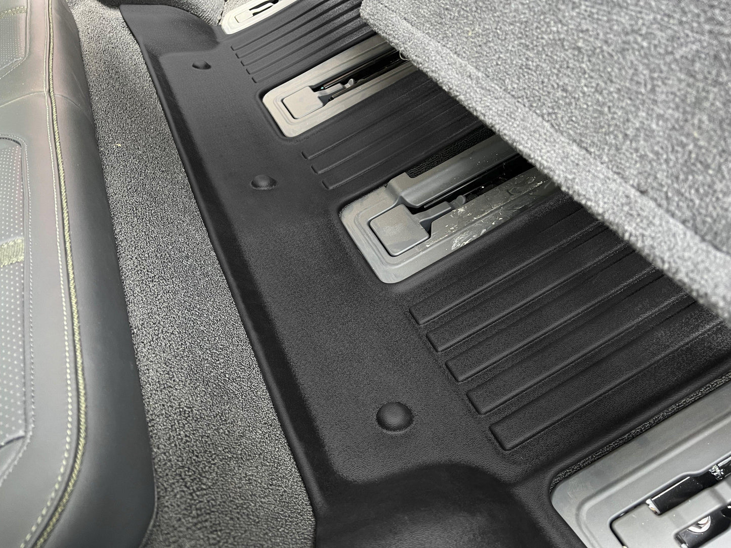 LinerX Floor Mats for 2022-2024 Rivian R1S